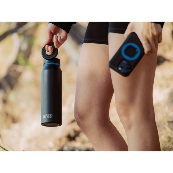 Garrafa QUAD LOCK Mag com suporte smartphone